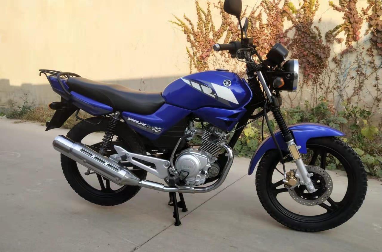 13_bbbbu yamaha suzuki