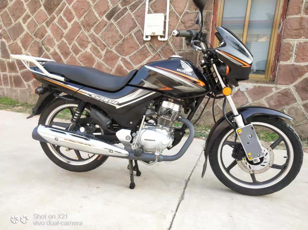 23_bbbbu yamaha suzuki